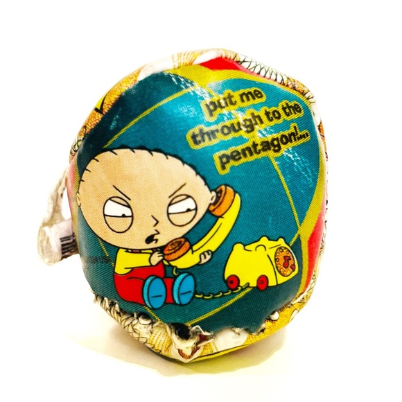 Family Guy Brian Griffins Guide to Booze and Broads Book Plus Hacky Sacks Balls - Picture 11 of 16